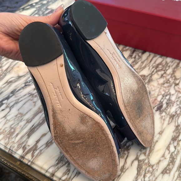 SALVATORE FERRAGAMO VARINA ZAFFIRO PATENTCALF NAVY 6 - Picture 5 of 6